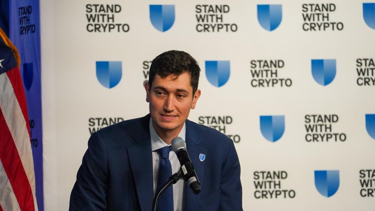The goal of Stand With Crypto is to raise money for politicians who favor cryptocurrencies.